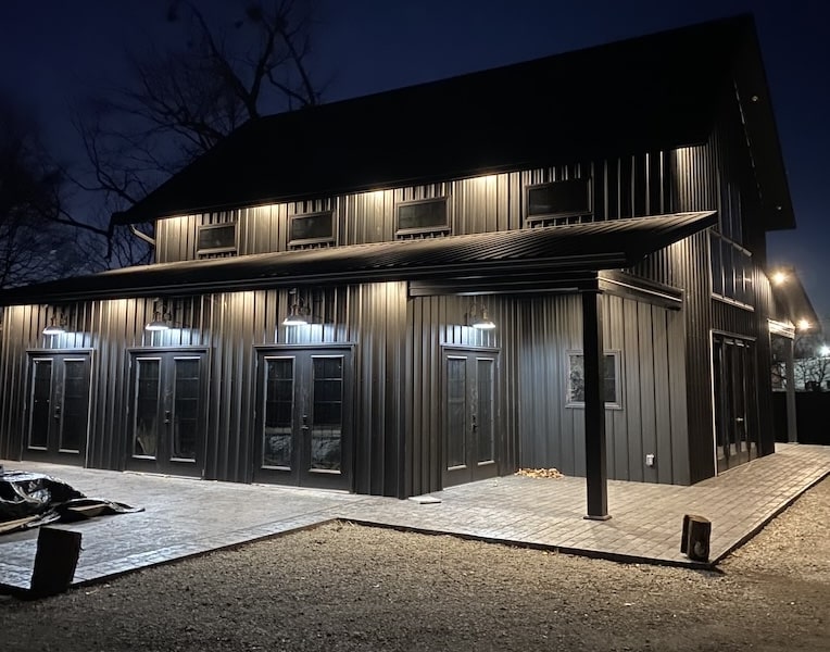 New Bardstown Distilleries and bar openings. Photo of the Bunghole Bar, the newest bar in Bardstown